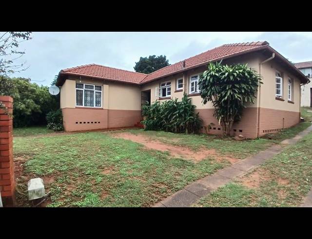 3 BEDROOM HOUSE FOR SALE IN WOODLANDS